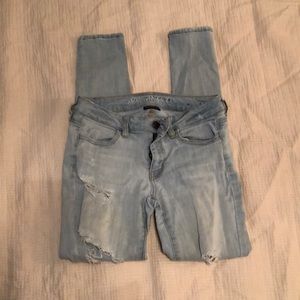 AE Distressed Jeggings